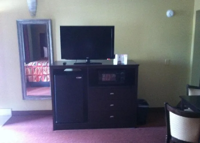 Hotel Super 8 By Wyndham Downtown Phoenix